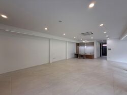 Opera Estate (D15), Terrace #582927301